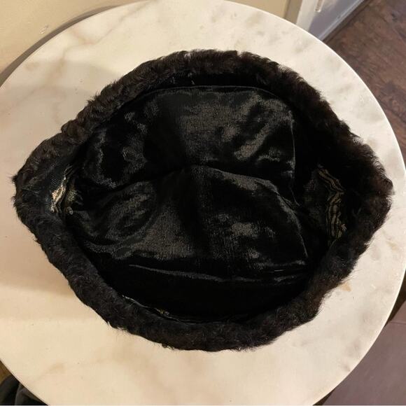 Vintage Cossack Hat Black Russian fluffy/furry cozy mob era - Picture 6 of 6